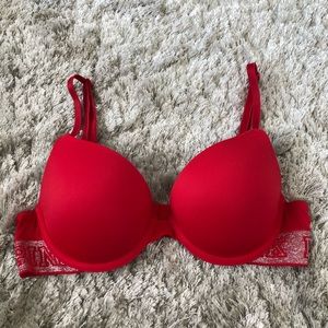 Pink Victoria’s Secret Wear Everywhere Push-Up 32B
